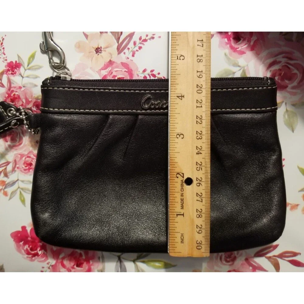Coach Women's Wristlet Black Leather Zipper Closure Pleated Cursive Logo